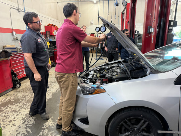 In-Person Toyota EFI Training Session